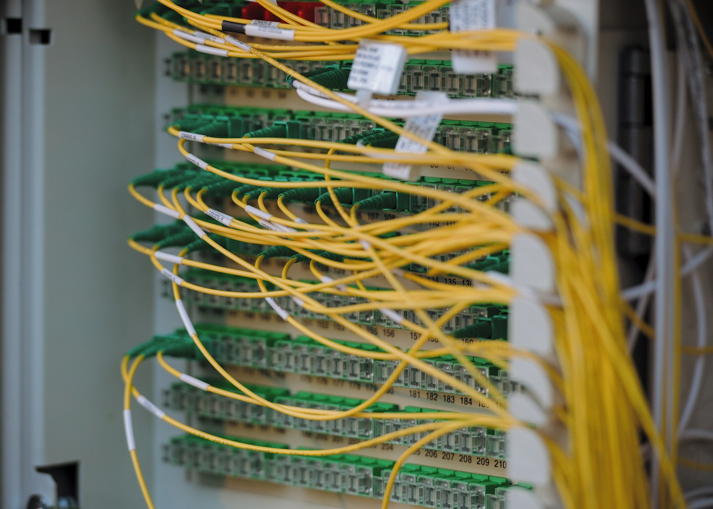 Structured telecoms infrastructure – network rack and cabling installation